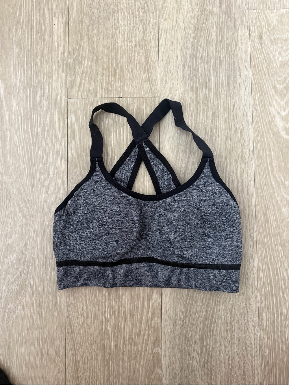 New Balance Gray Cross-Back Seamless Sports Bra